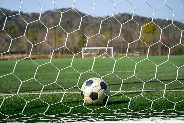 曼城的进攻 曼城的进攻