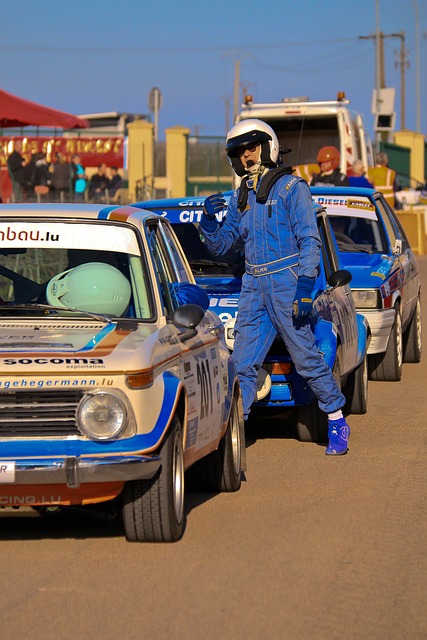 中表现抢眼 中表现抢眼